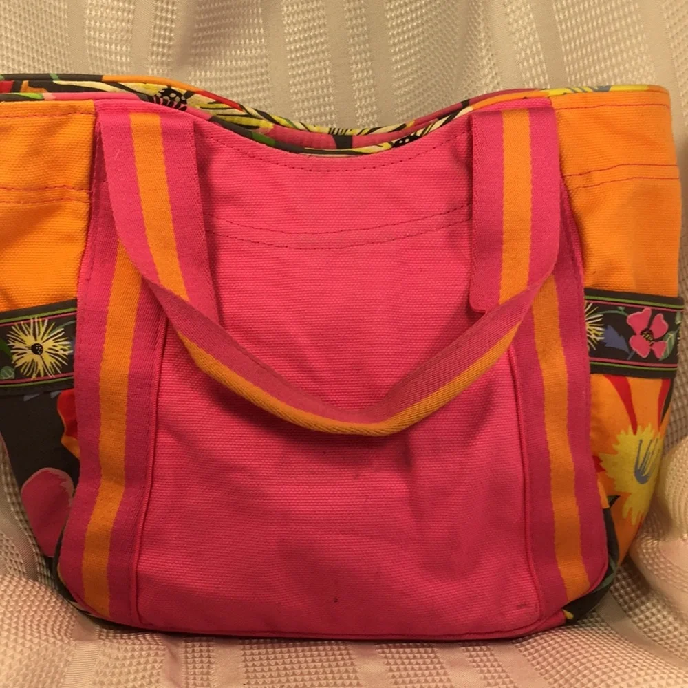 Vera Bradley good some